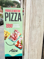 Alice Pizza outside