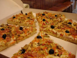 Pizz8 food