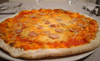 Pizzeria I Gigioni food