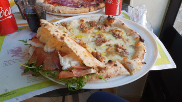 Amata's Pizza Di Amata Stefano food