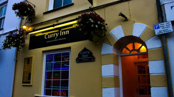 Curry Inn outside