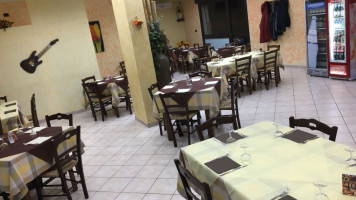 Pizzeria A' Ficuzza2.0 inside