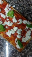 Pizza Zazà food