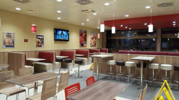 Burger King Livorno inside