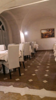 Curcuma Ristorante Indiano E Lounge Bar inside