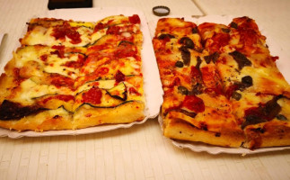 Pizza Al Taglio Da Ketty food