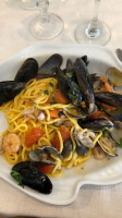 Pietro Il Pescatore food