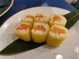 Neko Sushi Ostia food