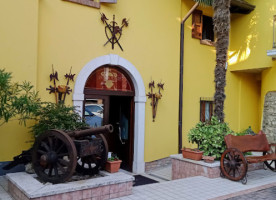 Albergo Antica Fonte outside