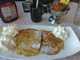 Classic American Diner food