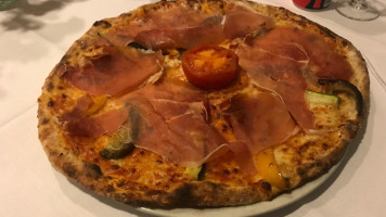 Pizzeria Capogiro food