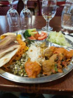 Nepalilainen Ravintola Lali Gurans food