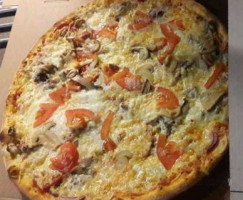 Baari Pizzeria Kotka food