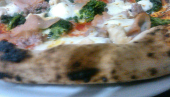 Pizzeria Fausto Ix food
