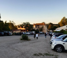 Bel Poggio outside