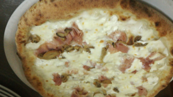 Pizzeria Agora food