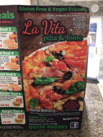 La Vita Pizza food
