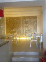 Med Caffè Restaurant Lounge Bar inside
