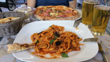 Pizzeria Il Saraceno food