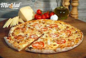 Pizzeria Mirakul food