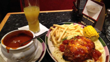 Frankie And Benny's Hampton food