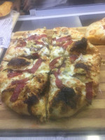 Il Panzerotto Pizzeria Rosticceria food