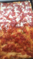 Il Pizzaleo La Vera Pizza Al Taglio food