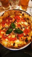 Pizzium Via Vigevano food