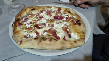 Pizzeria Bellame food