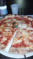 Pizzeria 'o Sarracin food