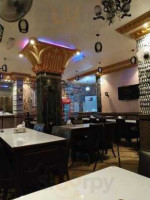 مطعم المشربيه مرسي علم inside