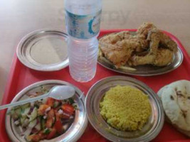 ‪broast El Zawy‬ food