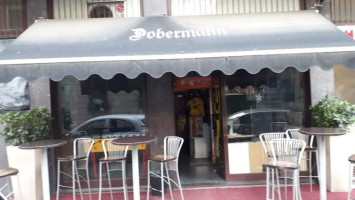 Dobermann Pub Milano outside