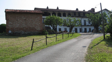 Agriturismo La Schiavenza inside