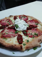 Trattoria Pizzeria Peccati Di Gola food