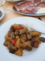 Villa Ugolini food