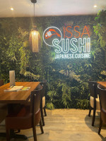 Issa Sushi inside