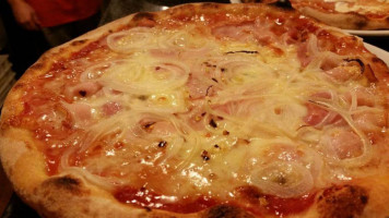 Pizzeria Strafare Di Giuseppe Stracquadanio food
