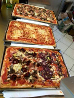 Pizzeria Arlecchino food