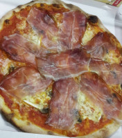 Pizzeria Cairoli Di Rosanna Grasso food
