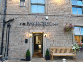The Bay Horse Inn outside