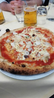 Pizzeria O' Sole Mio food