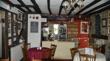 Drovers Tea Rooms inside