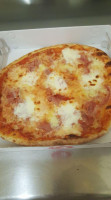 Pizza Sì Mondovì food