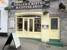 Cullen's Bistro Coffee House outside