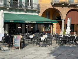 Restaurant Bar Piazzetta outside
