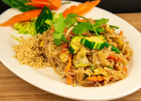 No 1 Thai Cafe food