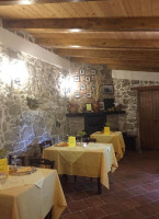 Taverna Del Lepre inside