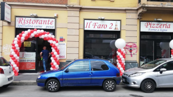 Pizzeria E Riatoranre Il Faro 2 food