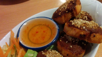 Lin's Thai Cafe food